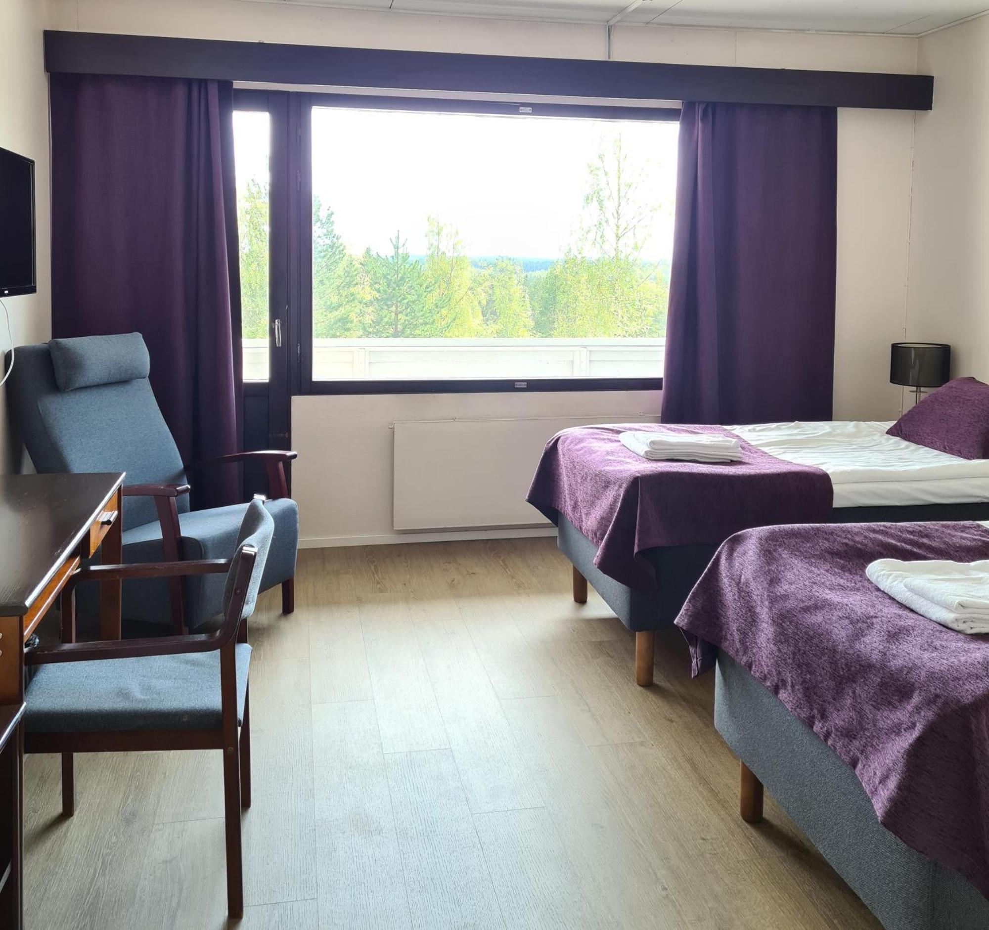 Hotel Julie Йоенсуу Екстер'єр фото